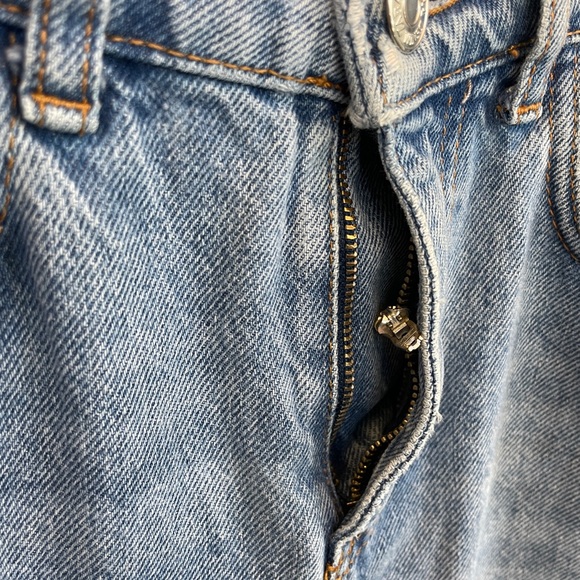 Zara High Waisted Mom Jeans Size 0 - Picture 5 of 9